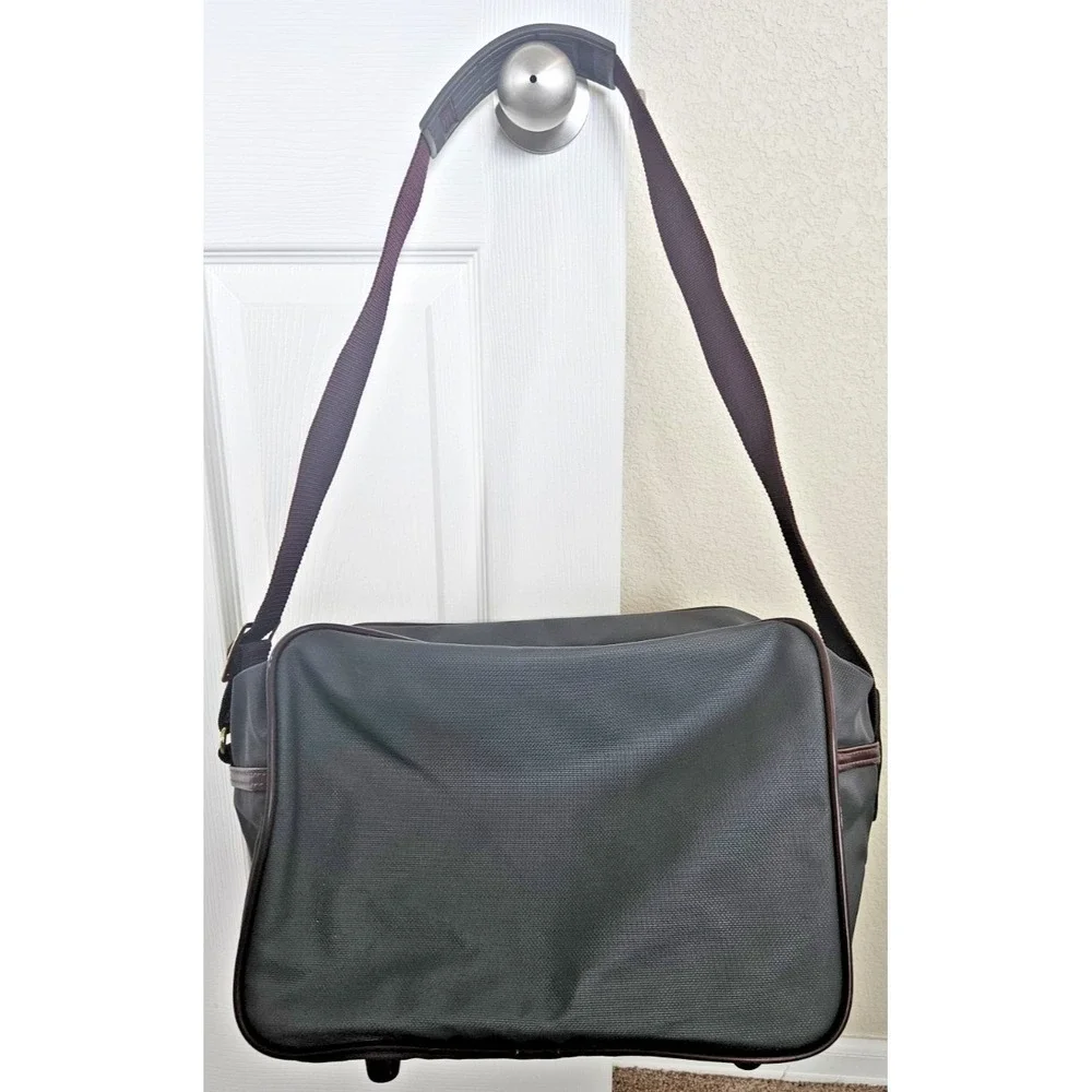 Vintage Samsonite Series‎ 2100 Carry-On Travel Bag Gray Burgundy Shoulder Strap